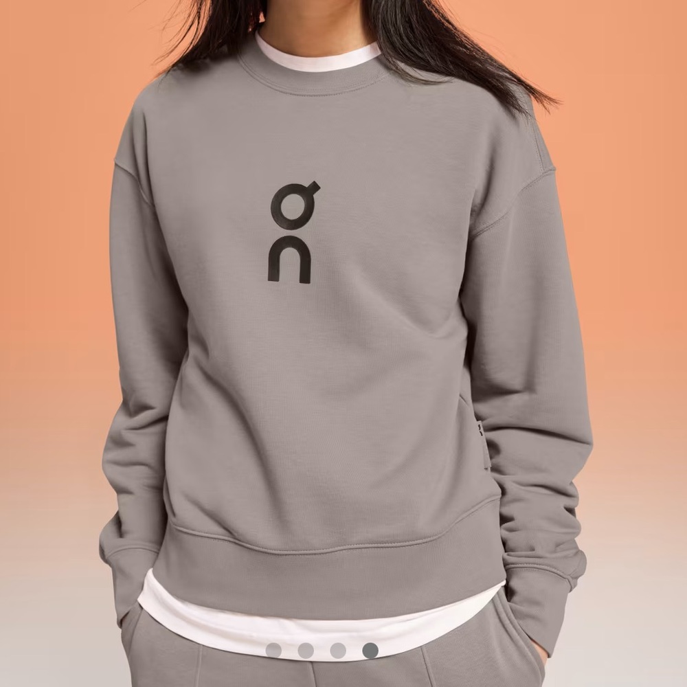 On • Women - Apparel - Club Crew